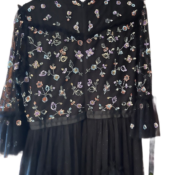 Ivy City Co. Black Floral Wedding Dress - Picture 3 of 8